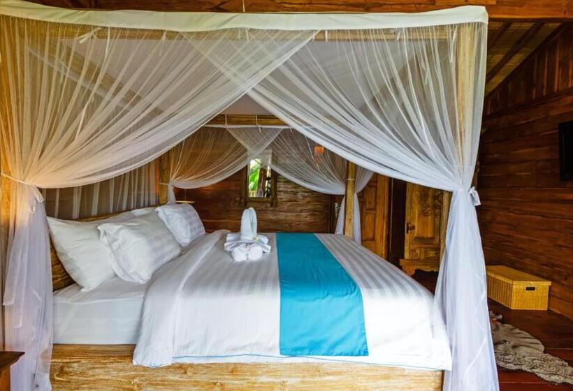 Бунгало Стандарт, Bali Natha Beach Front