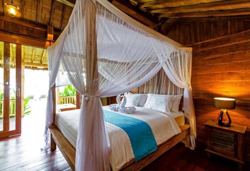 Бунгало Deluxe, Bali Natha Beach Front