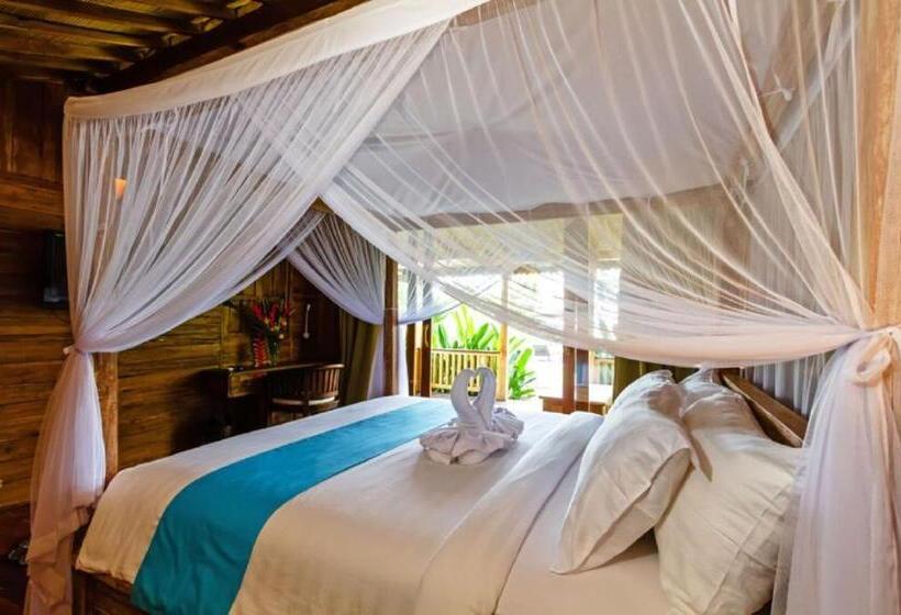 Бунгало Deluxe, Bali Natha Beach Front