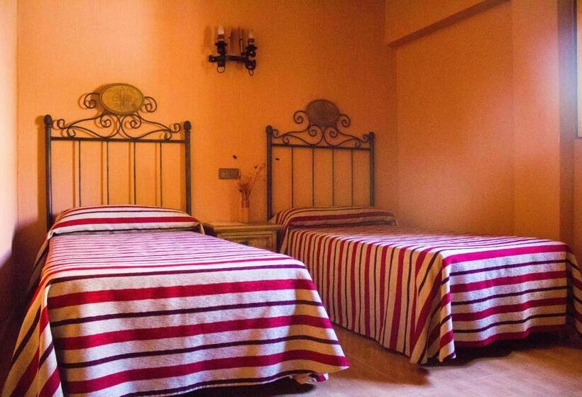 Номер Стандарт, Hostal Restaurante Sierra De La Martina