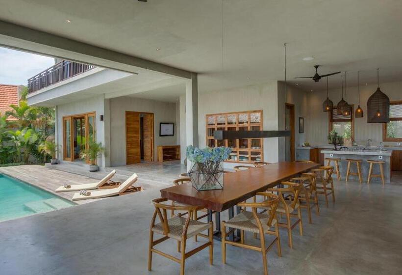 חדר אקזקיוטיב, Zin Berawa Villas & Bungalows