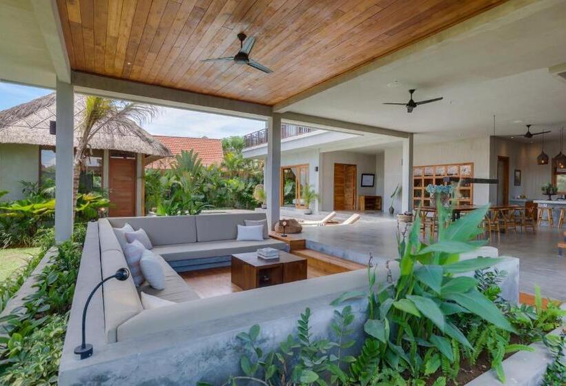 חדר אקזקיוטיב, Zin Berawa Villas & Bungalows