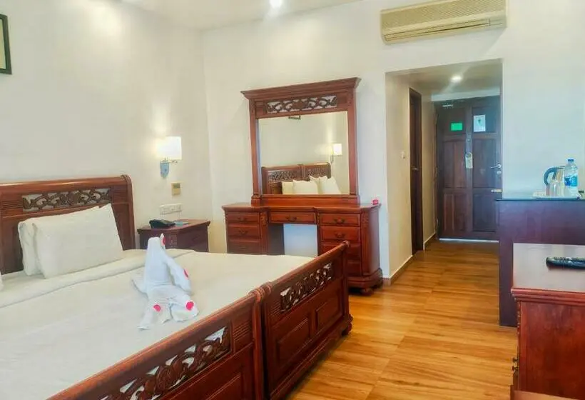 اتاق پرمیوم با چشم‌انداز دریا, The Travancore Heritage Beach Resort