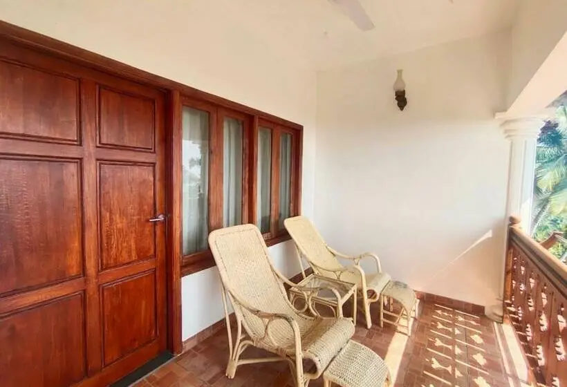 اتاق پرمیوم با چشم‌انداز دریا, The Travancore Heritage Beach Resort