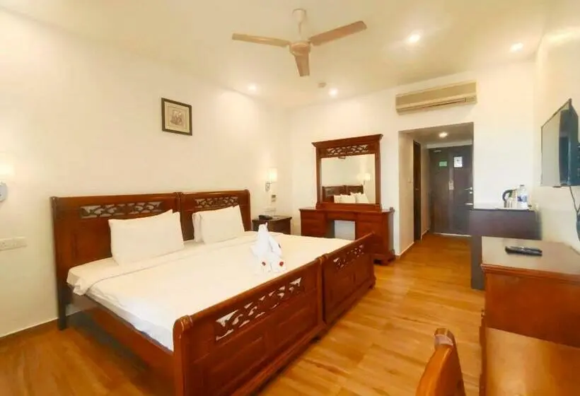 اتاق پرمیوم با چشم‌انداز دریا, The Travancore Heritage Beach Resort