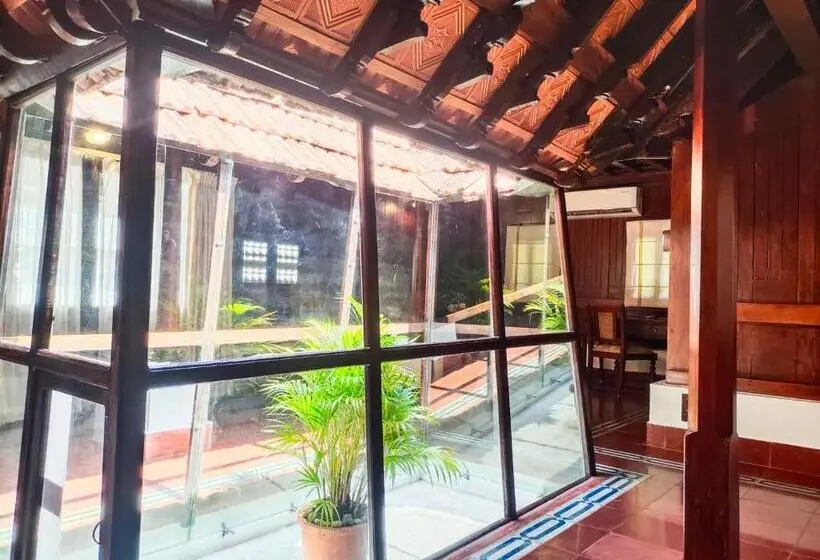 ویلای یک اتاق خوابه با استخر شنا, The Travancore Heritage Beach Resort