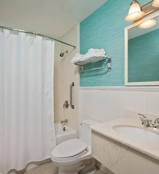 スイート, Wellfleet Motel & Lodge