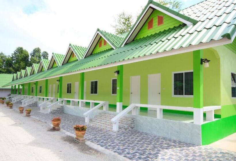 غرفة قياسية, Bangburd Resort