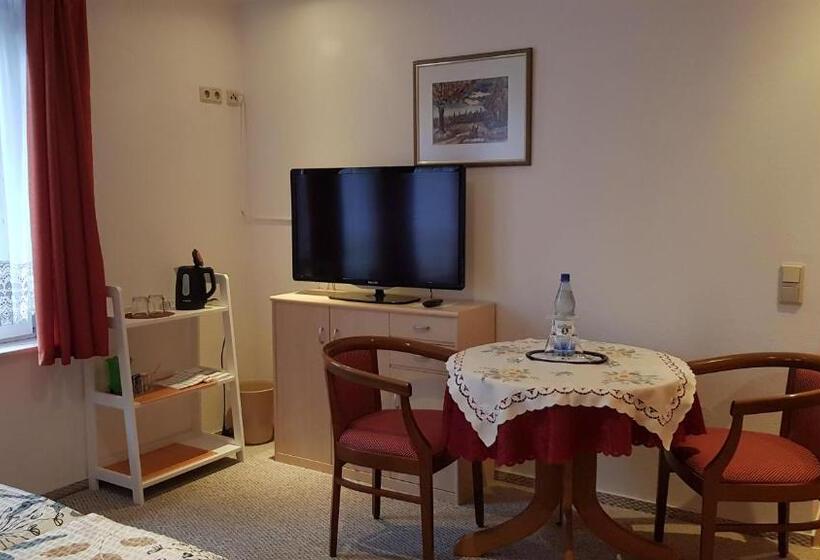 スタンダードルーム, Galeriecafe Und Pension Ambiente