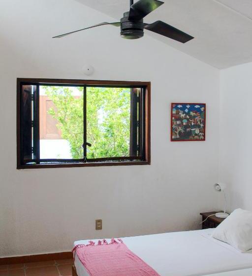 إستديو قياسى مزود بشرفة, Casa Azul