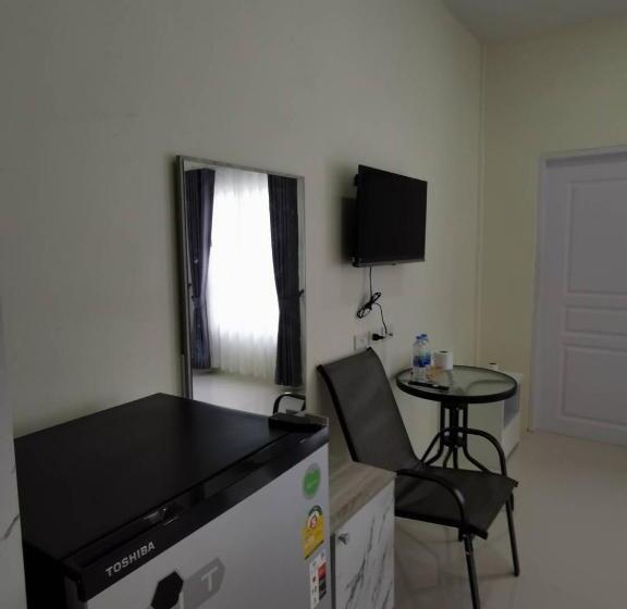 带大床的高级房间, Nst Boutique เอ็นเอสทีบูทีค