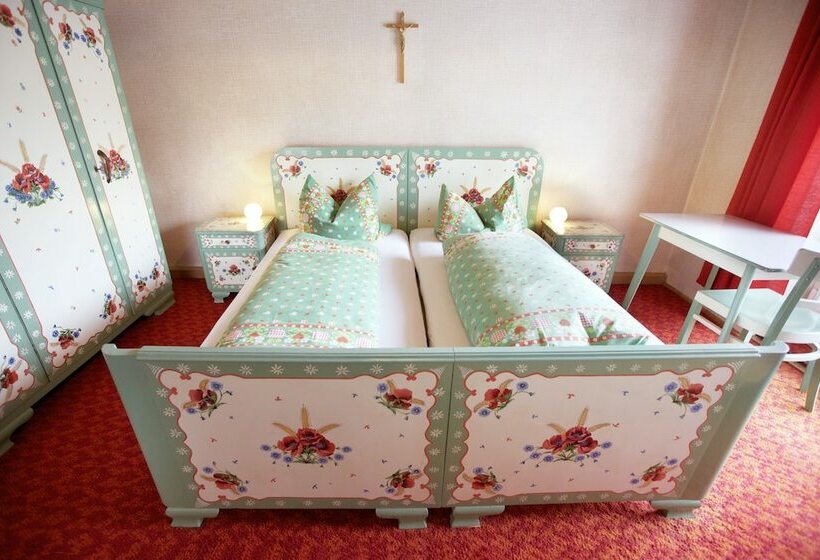 古典房间, Gästehaus Huber   Traditional Sixties Hostel