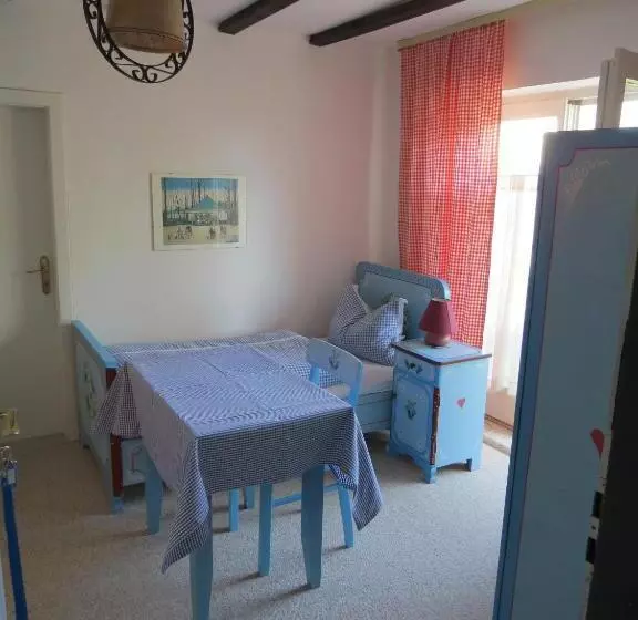 اتاق استاندارد یک نفره, Gästehaus Huber   Traditional Sixties Hostel