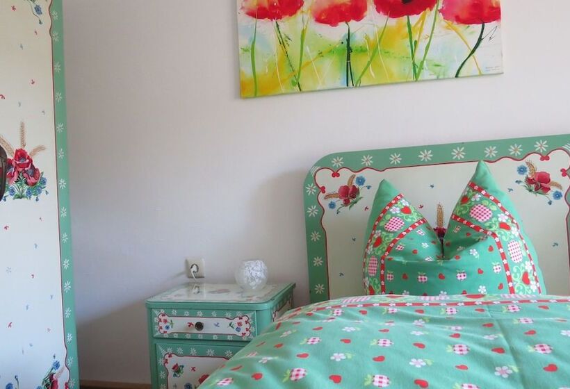 古典房间, Gästehaus Huber   Traditional Sixties Hostel