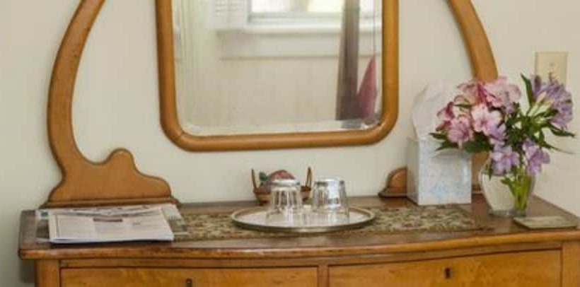 标准间, Orchard Inn