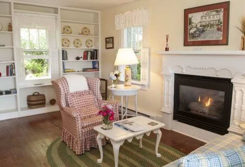 1间卧室的房子, Orchard Inn