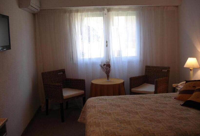 高级客房, Americana