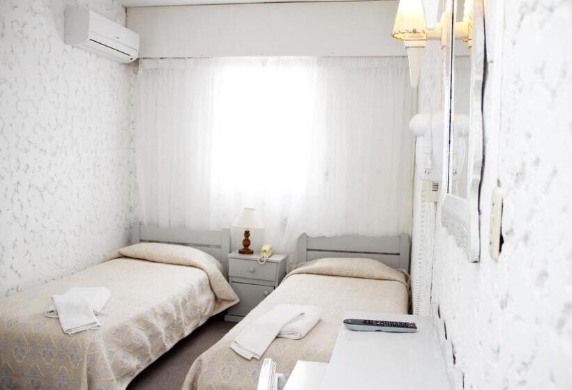 高级大房间, Americana