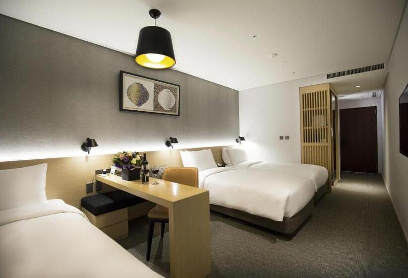デラックストリプルルーム, Arirang Hill Hotel Dongdaemun