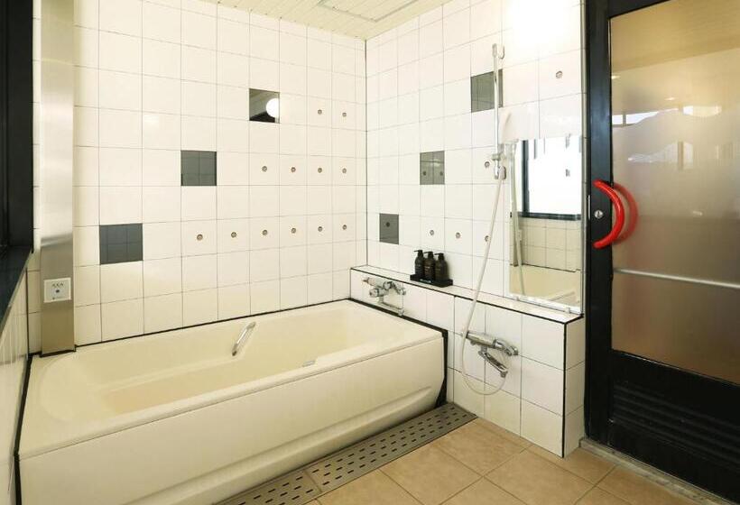 キングサイズベッドのスタンダードルーム, Fine Garden Gifu