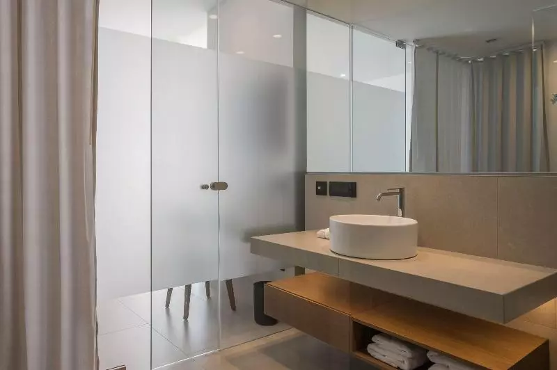 اتاق استاندارد با تخت بزرگ, Hilton Garden Inn Dubai, Mall Avenue