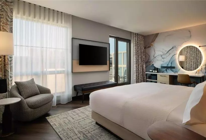 سوئیت با تخت بزرگ, Hilton Garden Inn Dubai, Mall Avenue