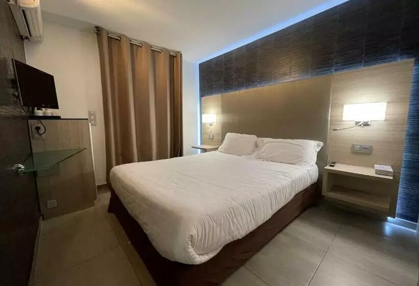 テラス付きスタンダードルーム, Hôtel L Escale Coté Port