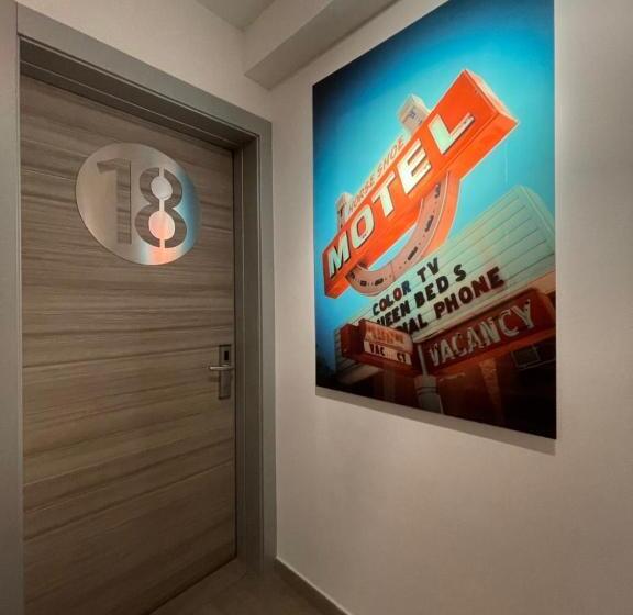 带露台的高档房间, Hôtel L Escale Coté Port