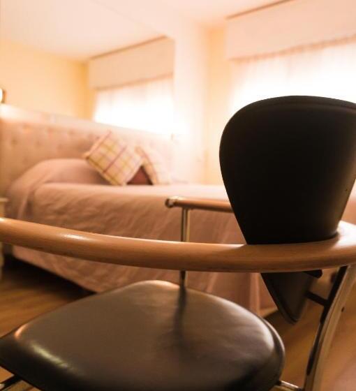 高级大房间, Playa Brava