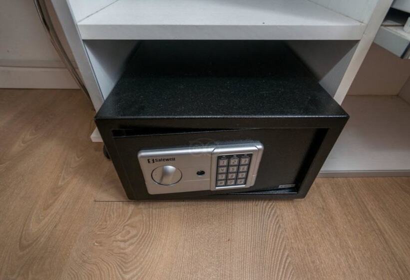 高级大房间, Playa Brava