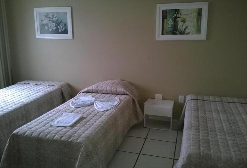 スタンダードトリプルルーム, Pousada Macamirim
