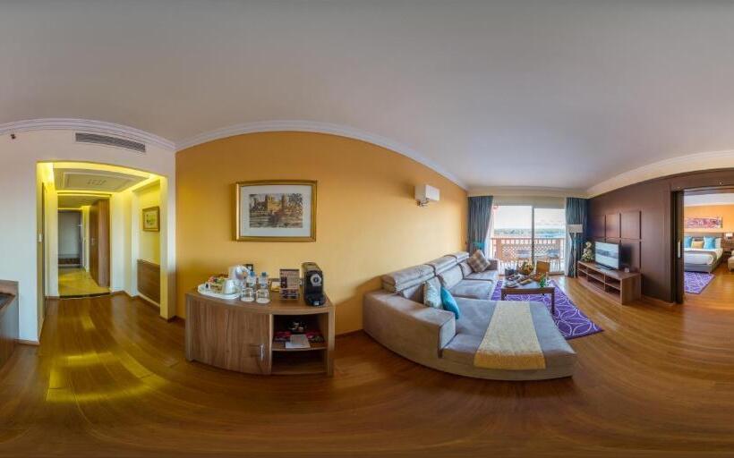 سوئیت پرستیژ 2 خوابه, Savoy Le Grand Hotel Marrakech