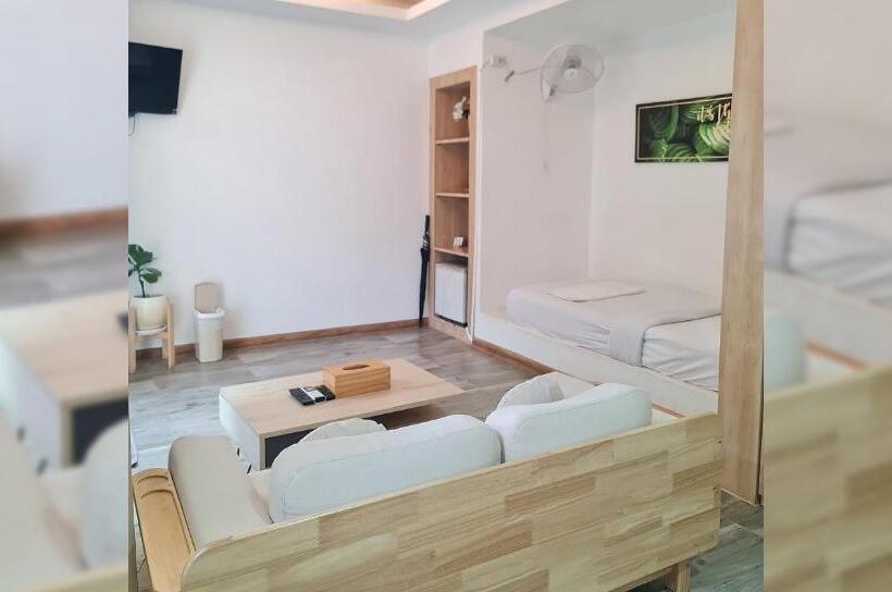 غرفة سوبيريور ثلاثية, Sawasdee Coco Resort