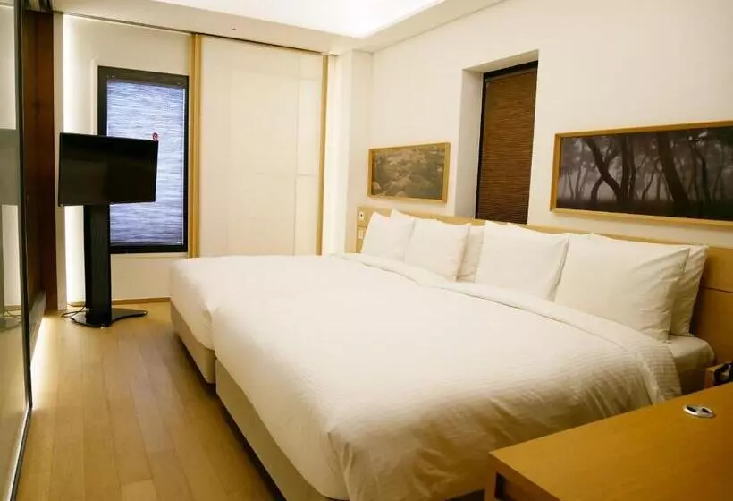 デラックスファミリールーム, Sotetsu Hotels The Splaisir Seoul Myeongdong