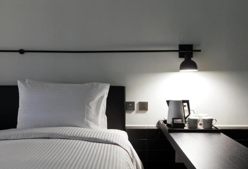 Семейный Номер Superior, Sotetsu Hotels The Splaisir Seoul Myeongdong