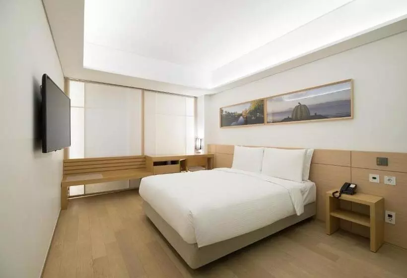 デラックスルーム, Sotetsu Hotels The Splaisir Seoul Myeongdong