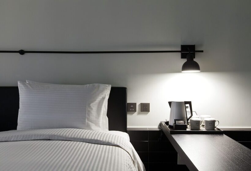 Номер Superior, Sotetsu Hotels The Splaisir Seoul Myeongdong