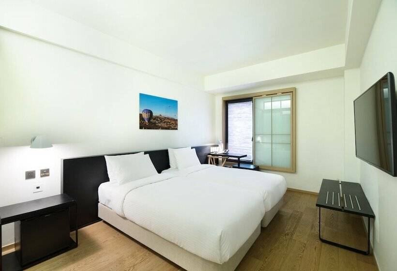 Номер Deluxe, Sotetsu Hotels The Splaisir Seoul Myeongdong