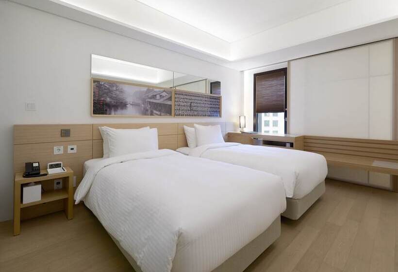 Quarto Deluxe, Sotetsu Hotels The Splaisir Seoul Myeongdong