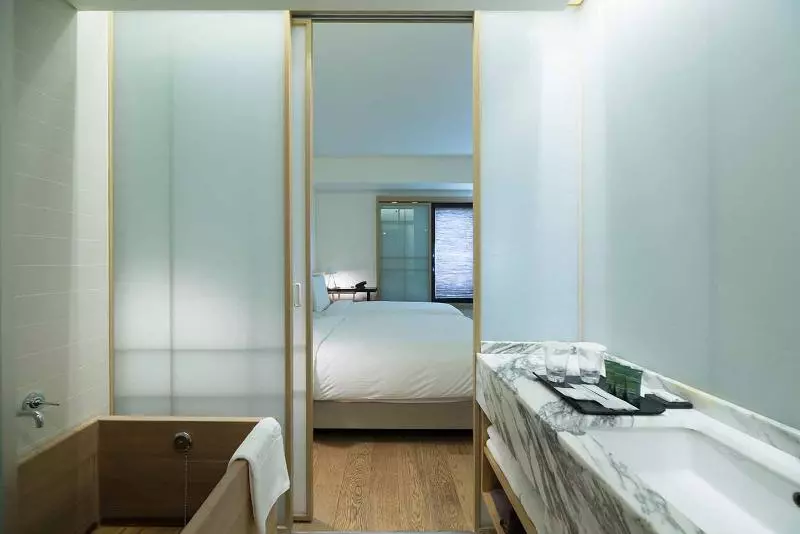 デラックストリプルルーム, Sotetsu Hotels The Splaisir Seoul Myeongdong