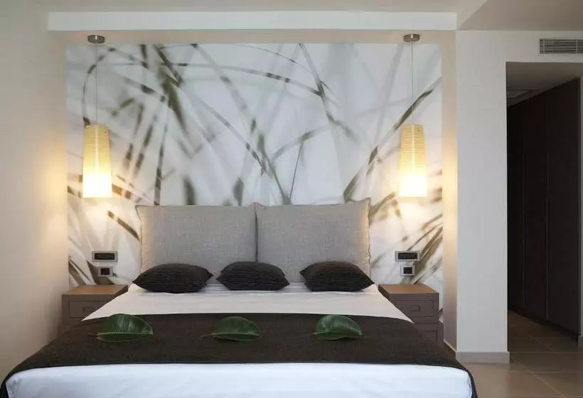 ガーデンビューデラックスルーム, The Ixian Grand & All Suites - Adults Only
