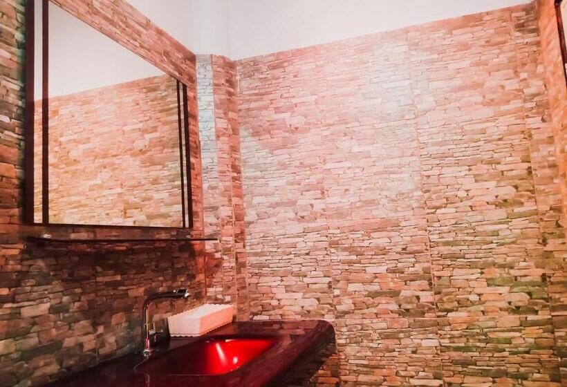 エコノミー４人部屋, Ban Tai Resort