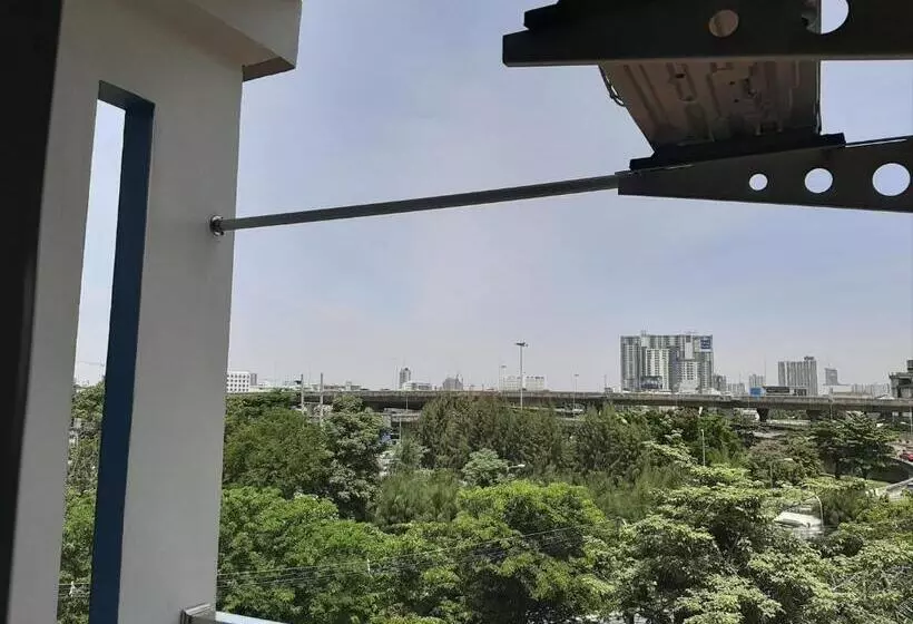 اتاق کلاسیک چهارنفره, Vanlisut Hotel Ngamwongwan