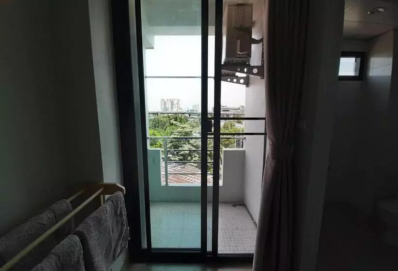 اتاق کلاسیک چهارنفره, Vanlisut Hotel Ngamwongwan