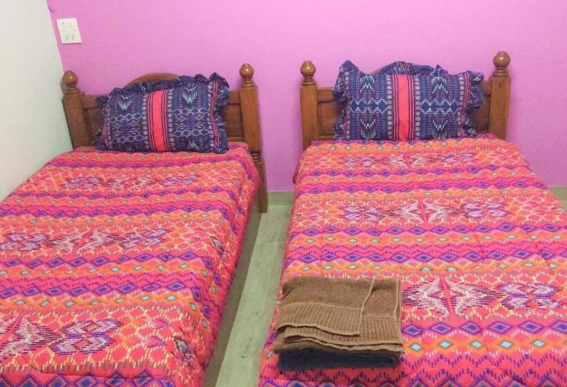 غرفة ديلوكس, Vanlisut Hotel Ngamwongwan