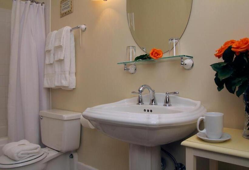 חדר סטנדרט, Victorian Inn