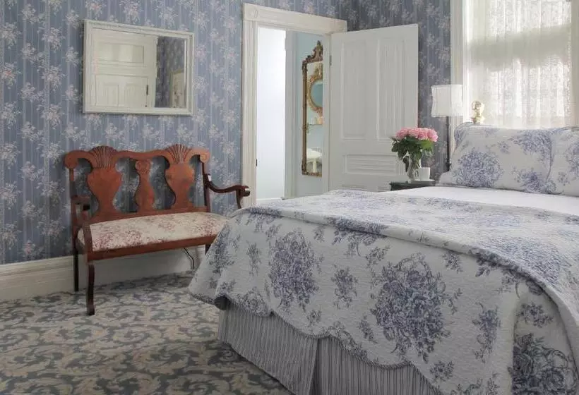 スーペリアールーム, Victorian Inn