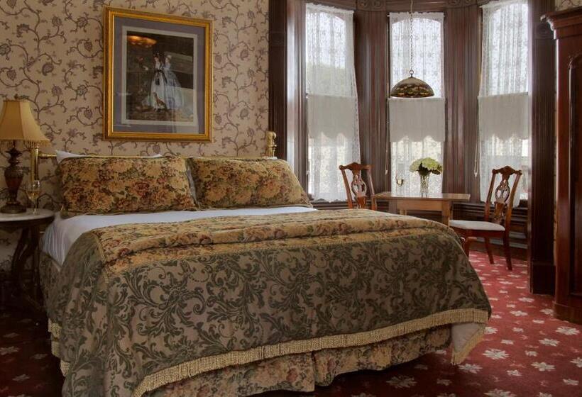 חדר סופריור עם מיטת קינג, Victorian Inn