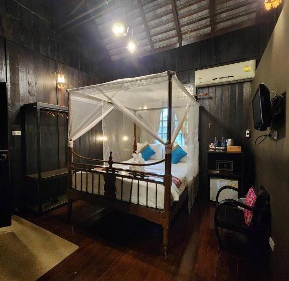 Номер Superior, Club One Seven Gay Men  Chiang Mai