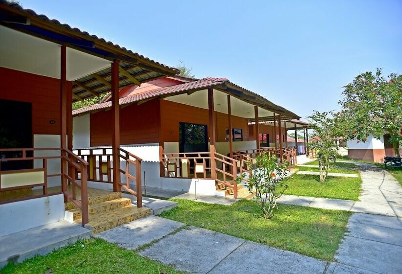 패밀리 스위트, Vikri Beach Resort